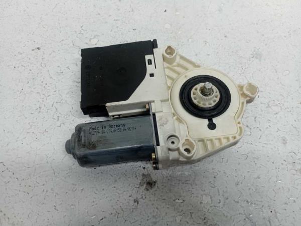 MOTEUR LEVE VITRE AVANT GAUCHE VW - Vue 2